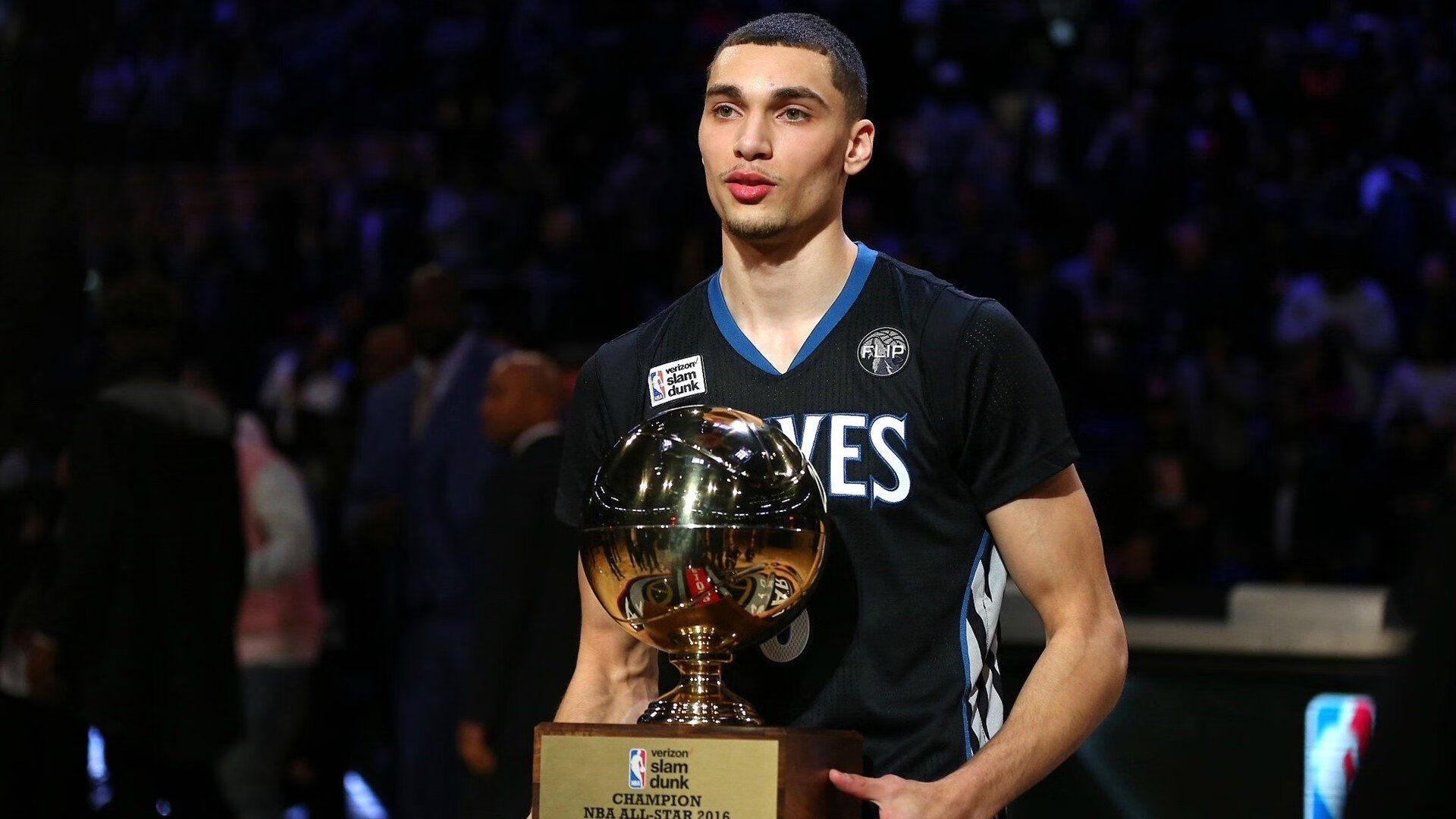 西亚卡姆赛事官方发布赛事规则更新新规，TES争议不断！